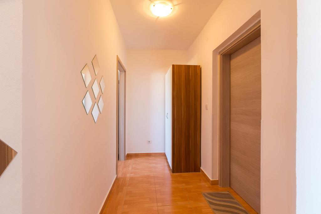 Apartment Senka マリ・ロシニュ エクステリア 写真