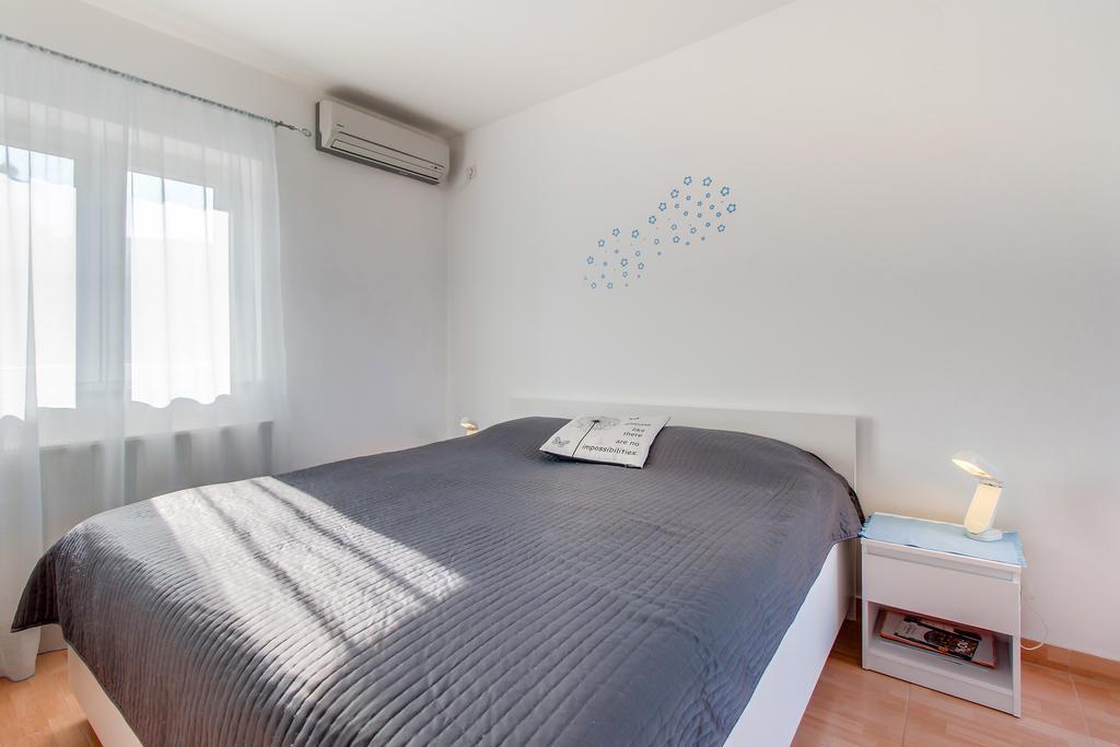 Apartment Senka マリ・ロシニュ エクステリア 写真