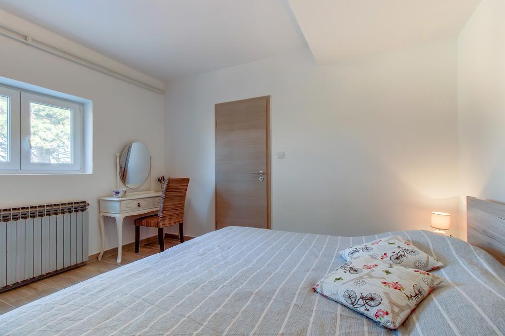 Apartment Senka マリ・ロシニュ エクステリア 写真