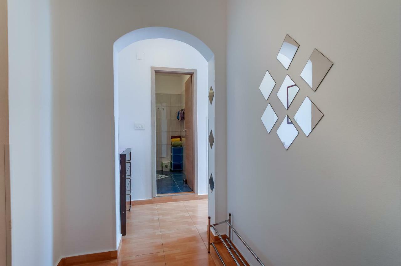 Apartment Senka マリ・ロシニュ エクステリア 写真